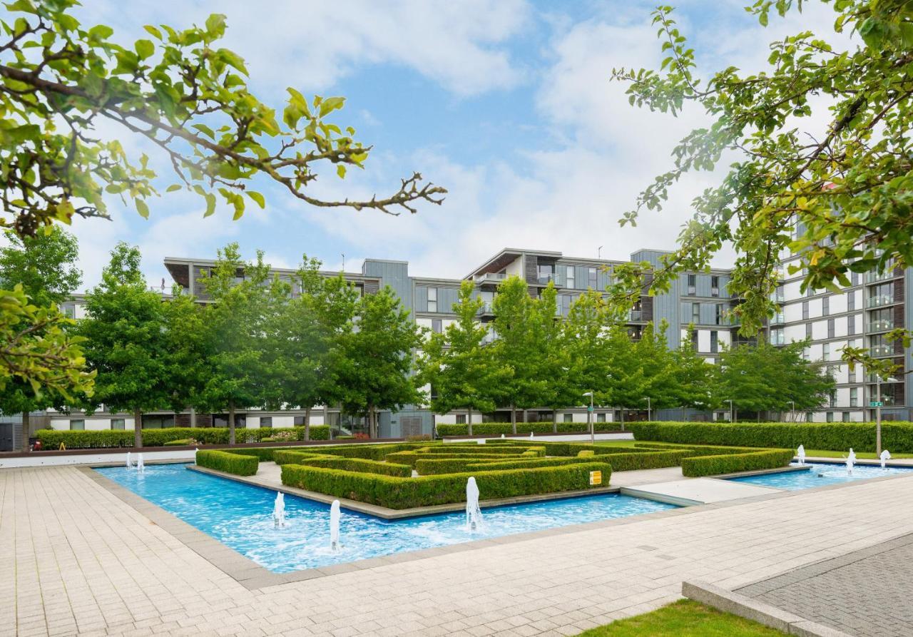 The Vizion Serviced Apartments From Pincott Properties - Free Parking, Private Balcony, And Wifi Milton Keynes Eksteriør billede
