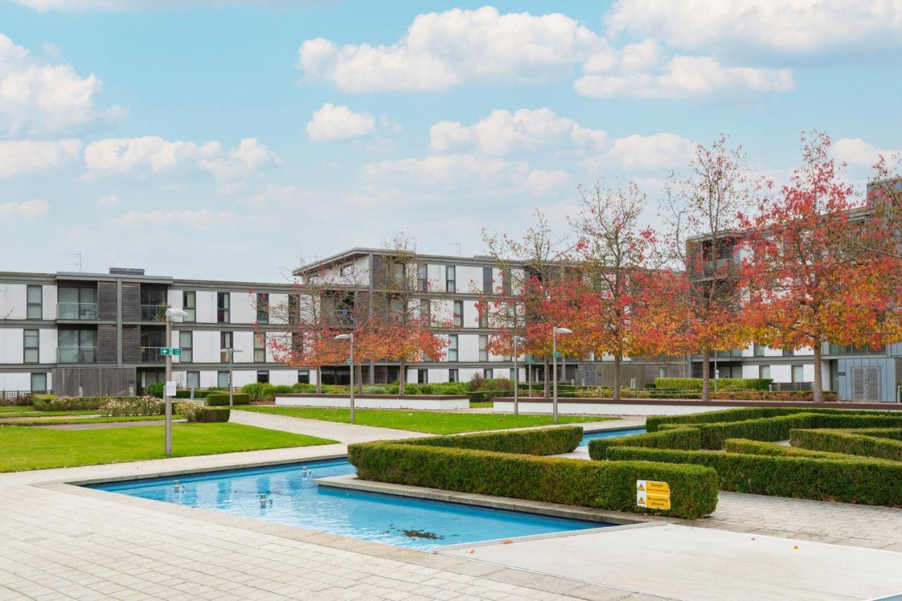 The Vizion Serviced Apartments From Pincott Properties - Free Parking, Private Balcony, And Wifi Milton Keynes Eksteriør billede